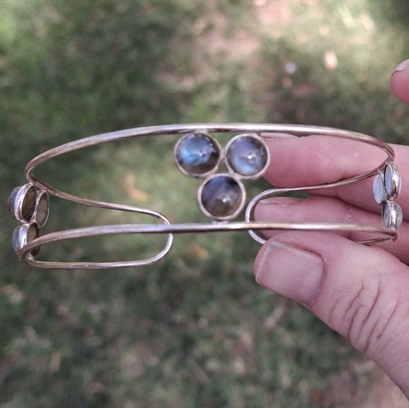 New Labradorite and Larimar Silver Cuff Bracelet. - Picture 4 of 13